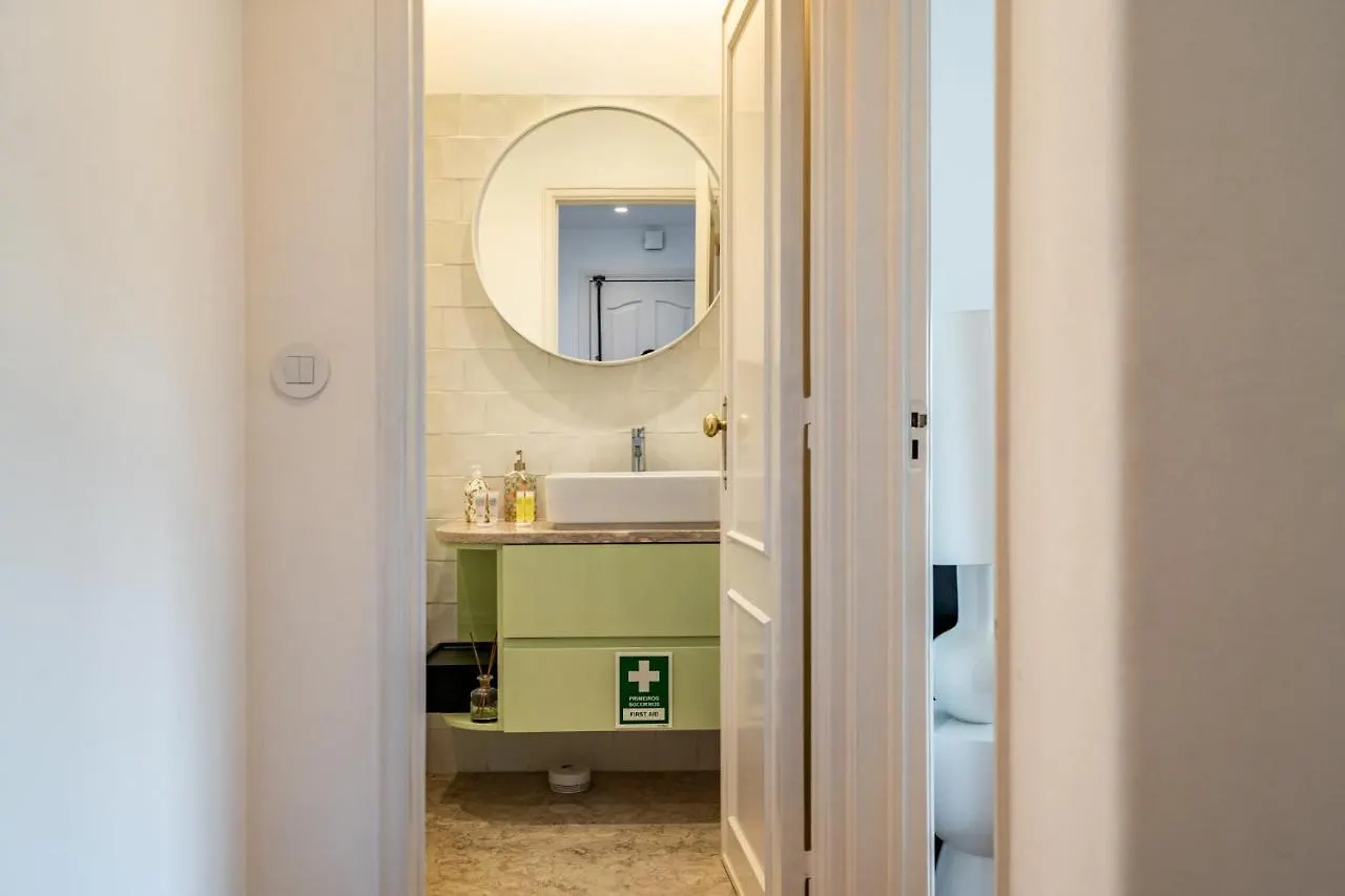 Akicity Benfica Stone Lisbon Apartment